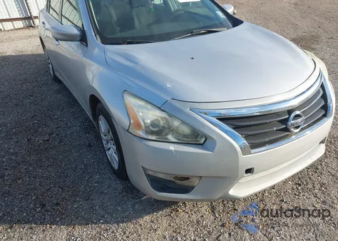 2013 Nissan Altima 2.5 S z USA, uszkodzony, nr VIN 1N4AL3AP3DC212264
